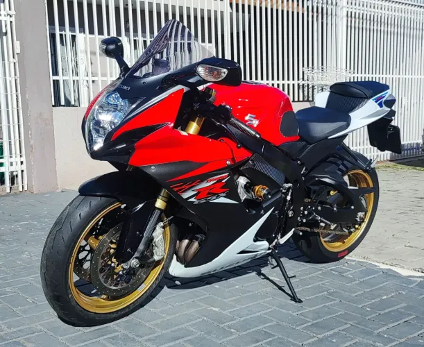 Srad 750 2016 PEGO MENOR VALOR COM VOLTA