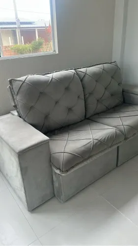 Sofá semi novo