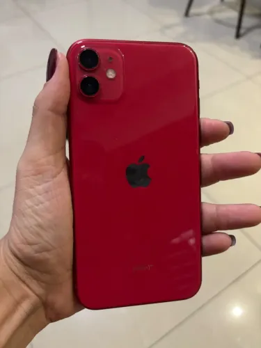 iPhone 11 Vermelho