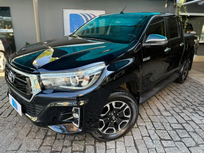 Toyota Hilux CD SRV 4X4 2.8 TDI Diesel Aut. 2020