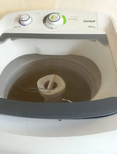 Vendo máquina de lavar em boas condições 