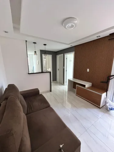 ALUGA-SE APARTAMENTO MOBILIADO TIPO GARDEN CONDOMÍNIO ALTO DA COLINA, BAIRRO NOVO CAMAÇA
