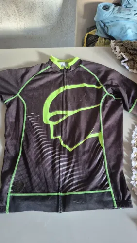 Camisa de ciclismo