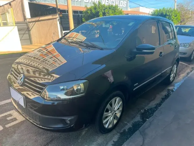 Volkswagen Fox 1.6 MI Total Flex 8V 5P 2012