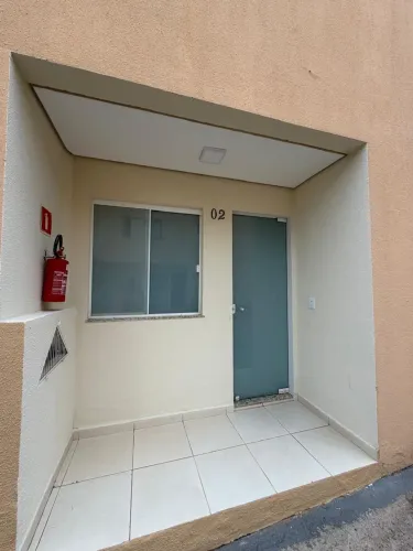 Excelente Sobrado para Locação - Bairro Vigilato Pereira