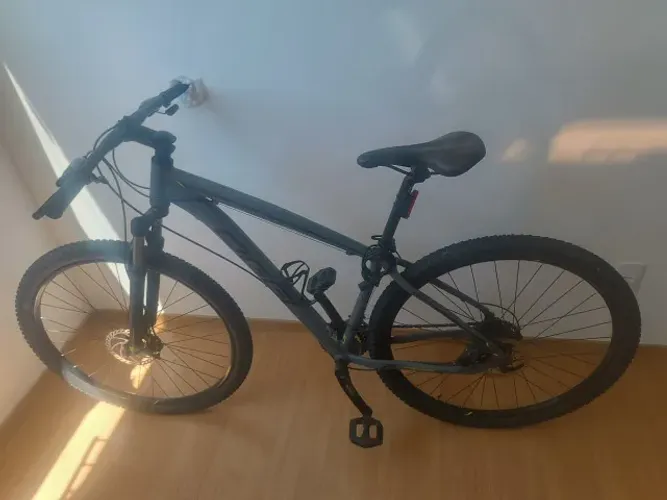 Bicicleta OGGI Hacker Sport Aro 29 Cinza - Estado de Nova / Pouco Uso