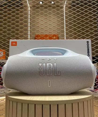 JBL Boombox 4 Branca