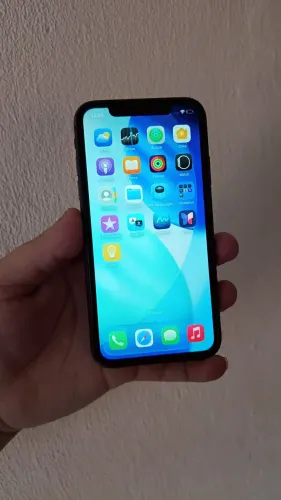 IPHONE 11 64GB 