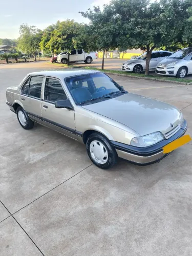 Chevrolet Monza GL 2.0 Efi/sl/l/650/club/barc.2e4p 1995