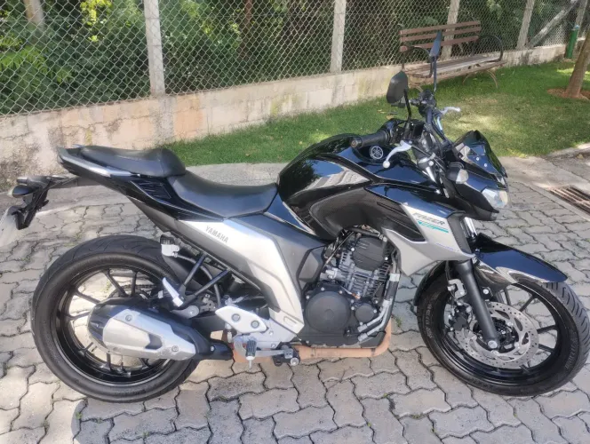VENDO - YAMAHA FAZER FZ25 - 2020 - 250cc
