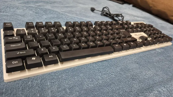 Teclado gamer Milang