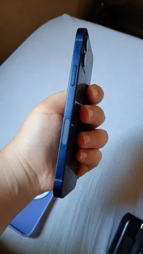 iPhone 12 64 gb