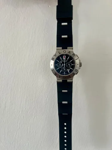 Relógio bvlgari