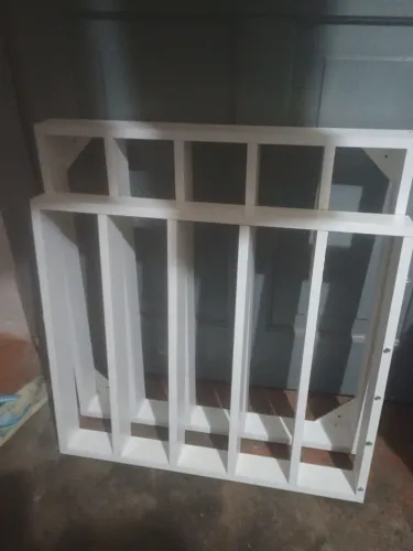 Prateleira de esmalte
