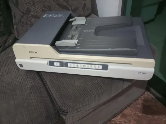 Scanner Epson GT 1500 (defeito)