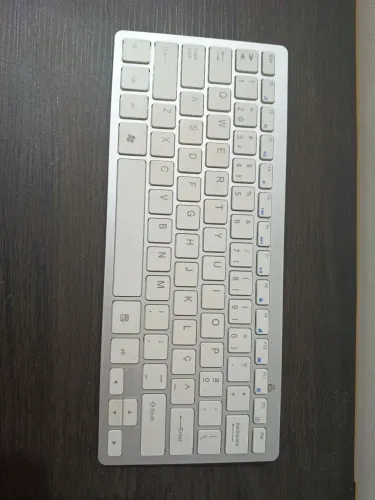 Teclado sem fio branco