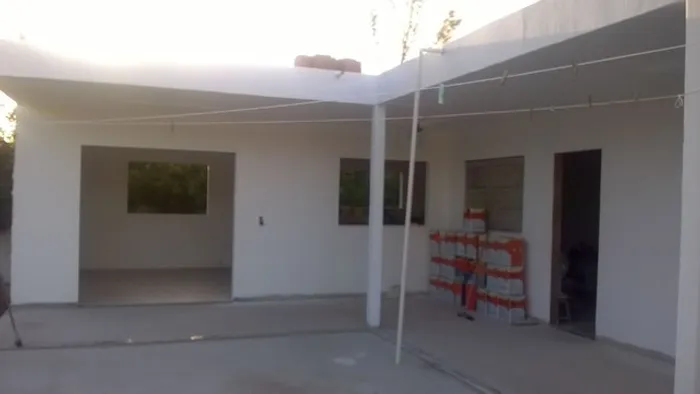 Equipamentos e Fôrmas para fabricação e montagem de casas, muros e lajes pré fabricadas
