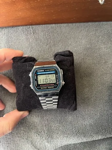 Relógio Casio Original vintage com luz 