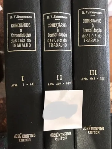 Livros antigos de Direito