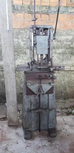Furadeira de corrente invicta