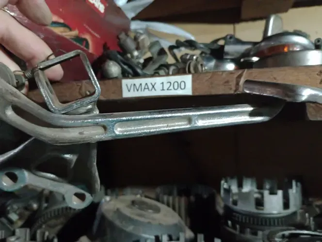 Pedal freio mais suporte Yamaha vmax 1200