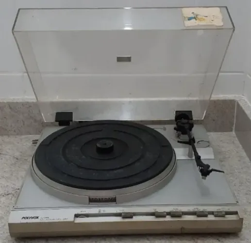 Toca Disco da Polyvox TD-3900 Full Automatic Direct Drive