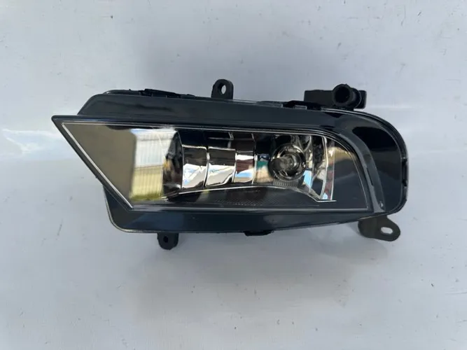 Farol de Milha Esquerdo Audi A4 2013 2014 2015