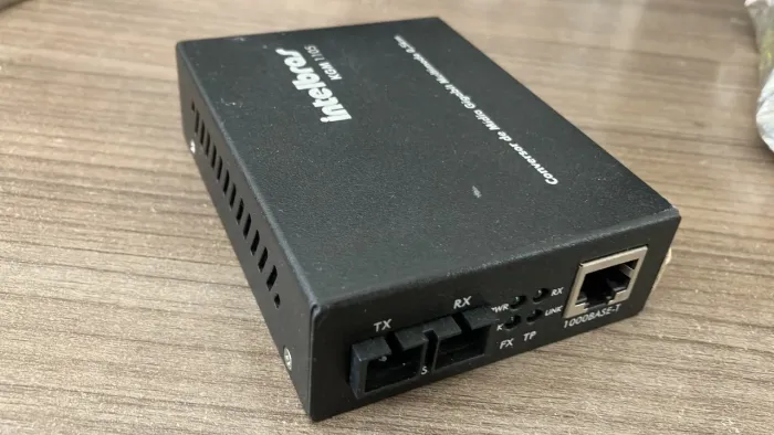 Conversor de mídia internet fibra ótica 