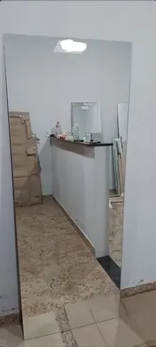 Vendo espelho 4mm esse é do mas grosso A espessura ..novo