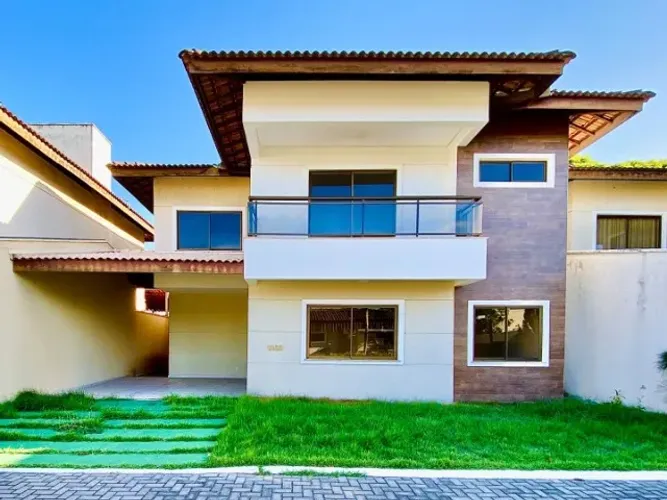 Casa Edson Queiroz, 04 suítes.