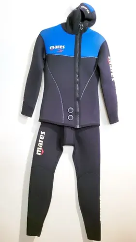Neoprene Mares semi seco 5mm L com capuz