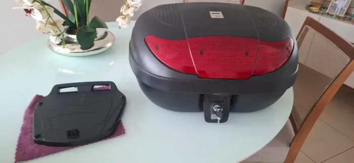 Bauleto Smart Box 2 Pro Tork 45 Litros já com encosto para garupa