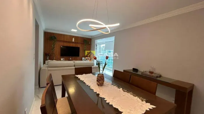 LE-Incrível apartamento em Jardim Camburi com piscina e churrasqueira! Venha conhecer! To