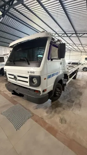 Caminhão volkswagen 8-150 * delivery plus guincho com asa delta.
