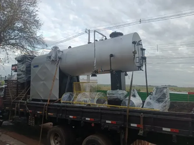 Caldeira Industrial 1500 kg/h - Biomassa / Lenha 