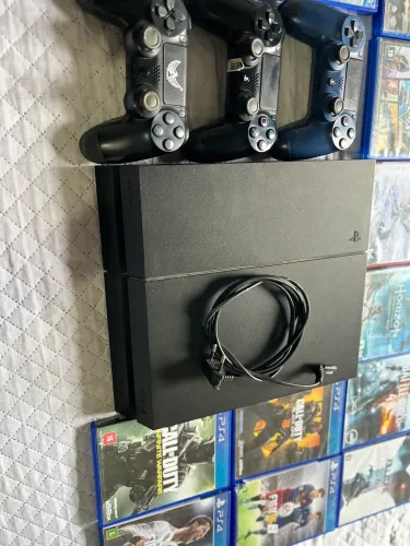 Ps4 (Playstation 4)