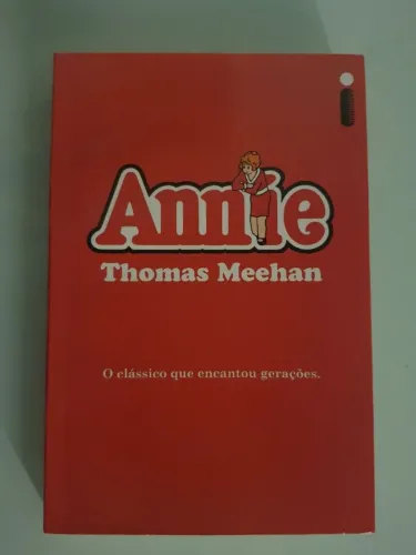 livro annie capa vermeleha de thomas meehan