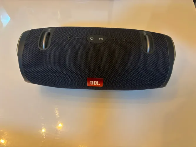 Caixa de som JBL (com bag)