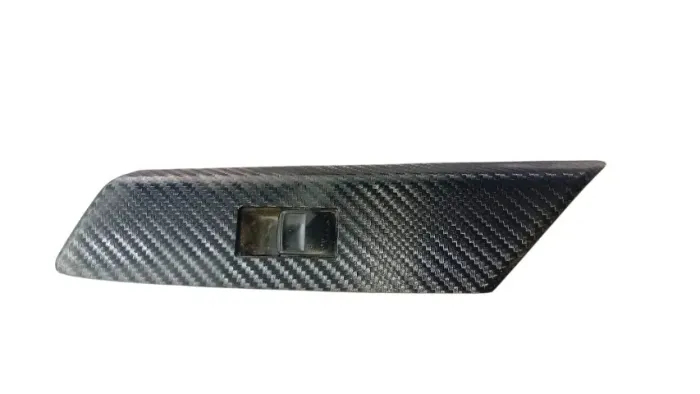 Botão Vidro Traseiro Esquerdo Toyota Rav4 2013/15