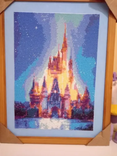 Quadro Castelo da Disney feito em Diamond Painting