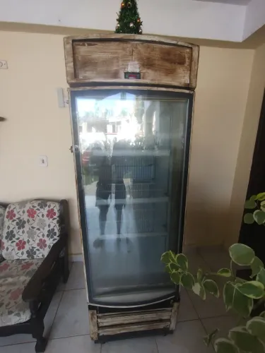  Vendo ou troca Cervejeira.