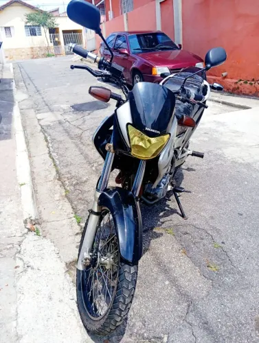 Moto Falcon NX 400