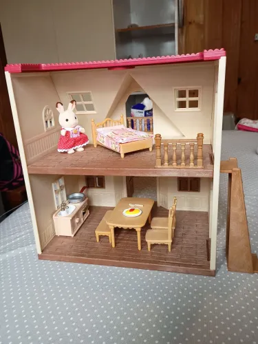 Sylvanian Families Minha Primeira Casa Original