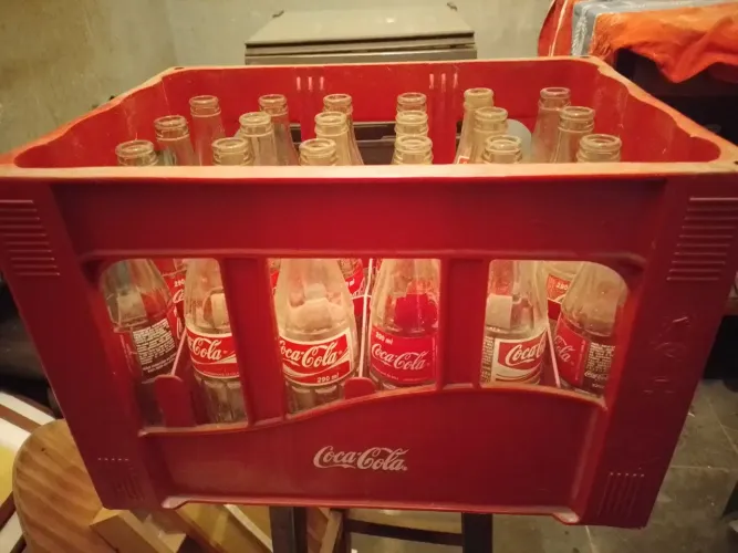 Caixa de Coca-Cola vidro
