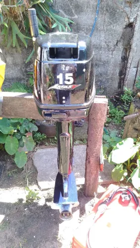 motor popa yamaha 15 hp a ser revisado leia a descrição do anúncio 