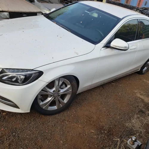 Peças C180 2015 Arranque Airbag Motor Câmbio Bobina Bico Farol Porta Capo Lanterna Tampa