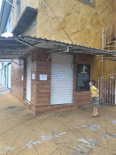 Alugo Ponto comercial na vila Rio Branco