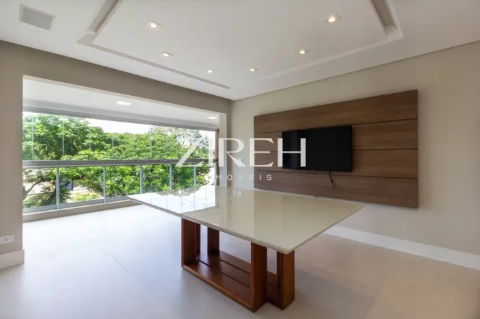 APARTAMENTO EM CONDOMÍNIO CLUBE NO ÁGUA VERDE