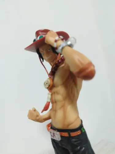 Action figure- Ace(sem caixa) 20 a 25cm