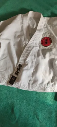 Kimono karatê N° 1+ luvas